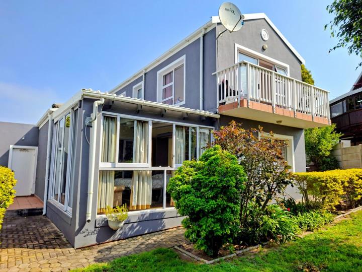 Listing number: P24-117573700, Image number: 2
