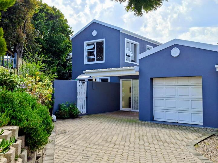 Listing number: P24-117573700, Image number: 3, Front Facade