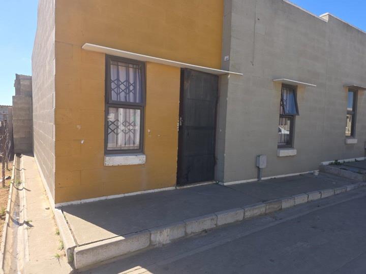 Listing number: P24-117575159, Image number: 2