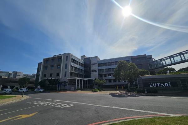 Monthly Rental R626,700. 2,506 m² Office to Rent on the 3rd &amp; 4th Floors at 5 ...