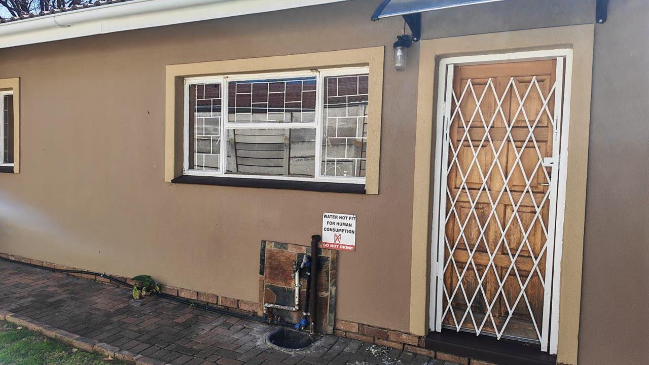 Listing number: P24-117575850, Image number: 1, Image