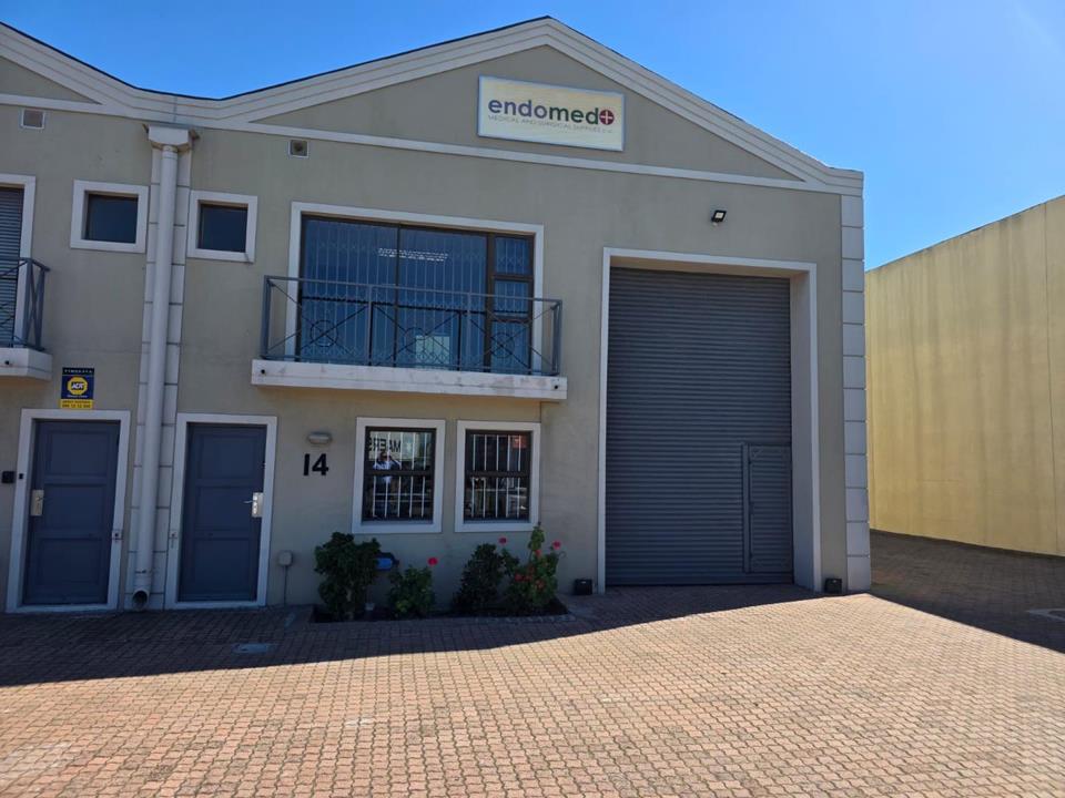 Listing number: P24-117579763, Image number: 1