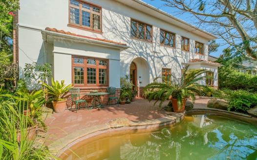 5 Bedroom House for sale in Pinelands