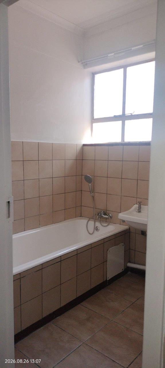 2 Bedroom Apartment / Flat to Rent in Witbank Ext 5