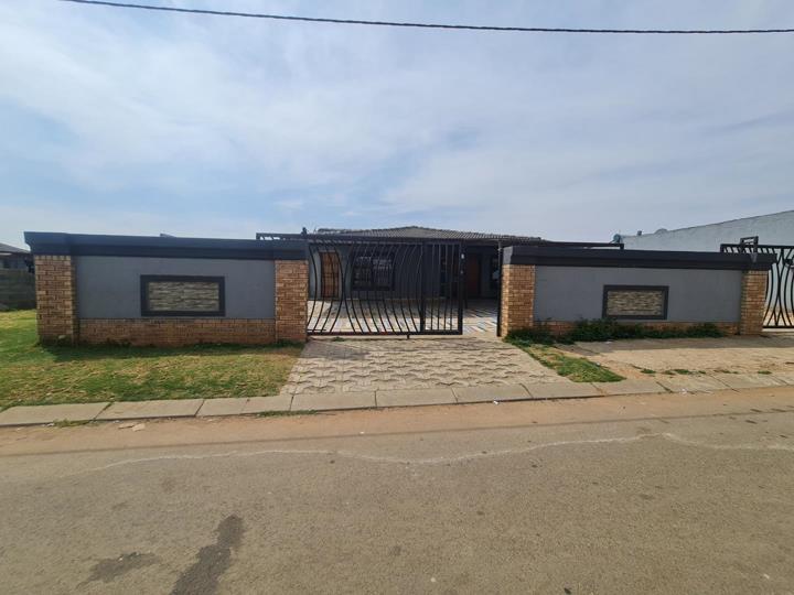 Listing number: P24-117580676, Image number: 3