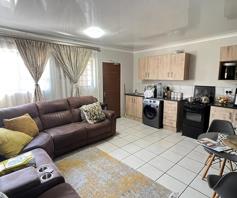 Apartment / Flat for sale in Kenleaf