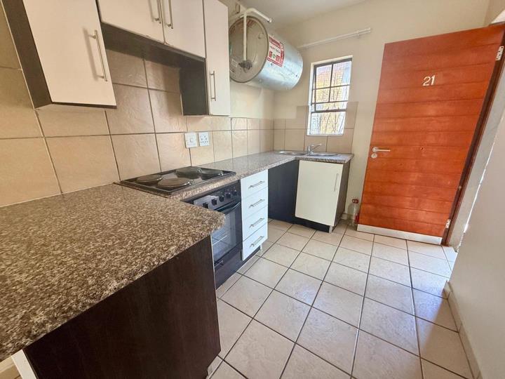 Listing number: P24-117581700, Image number: 2