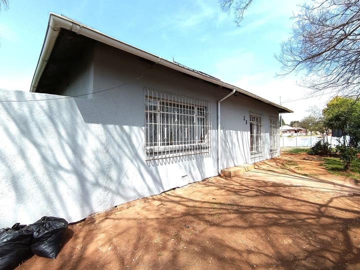 Listing number: P24-117585751, Image number: 2, Image