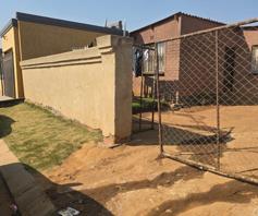 House for sale in Tsakane