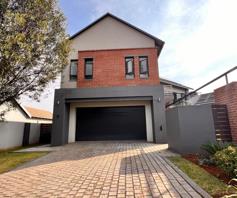 House for sale in Midstream Ridge Estate