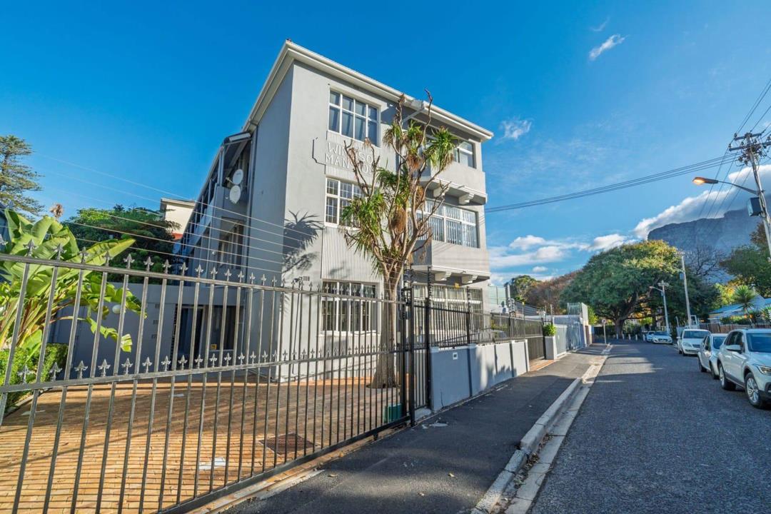 Listing number: P24-117592252, Image number: 1
