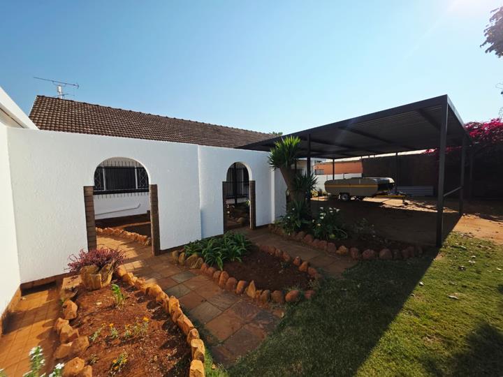Listing number: P24-117592254, Image number: 3