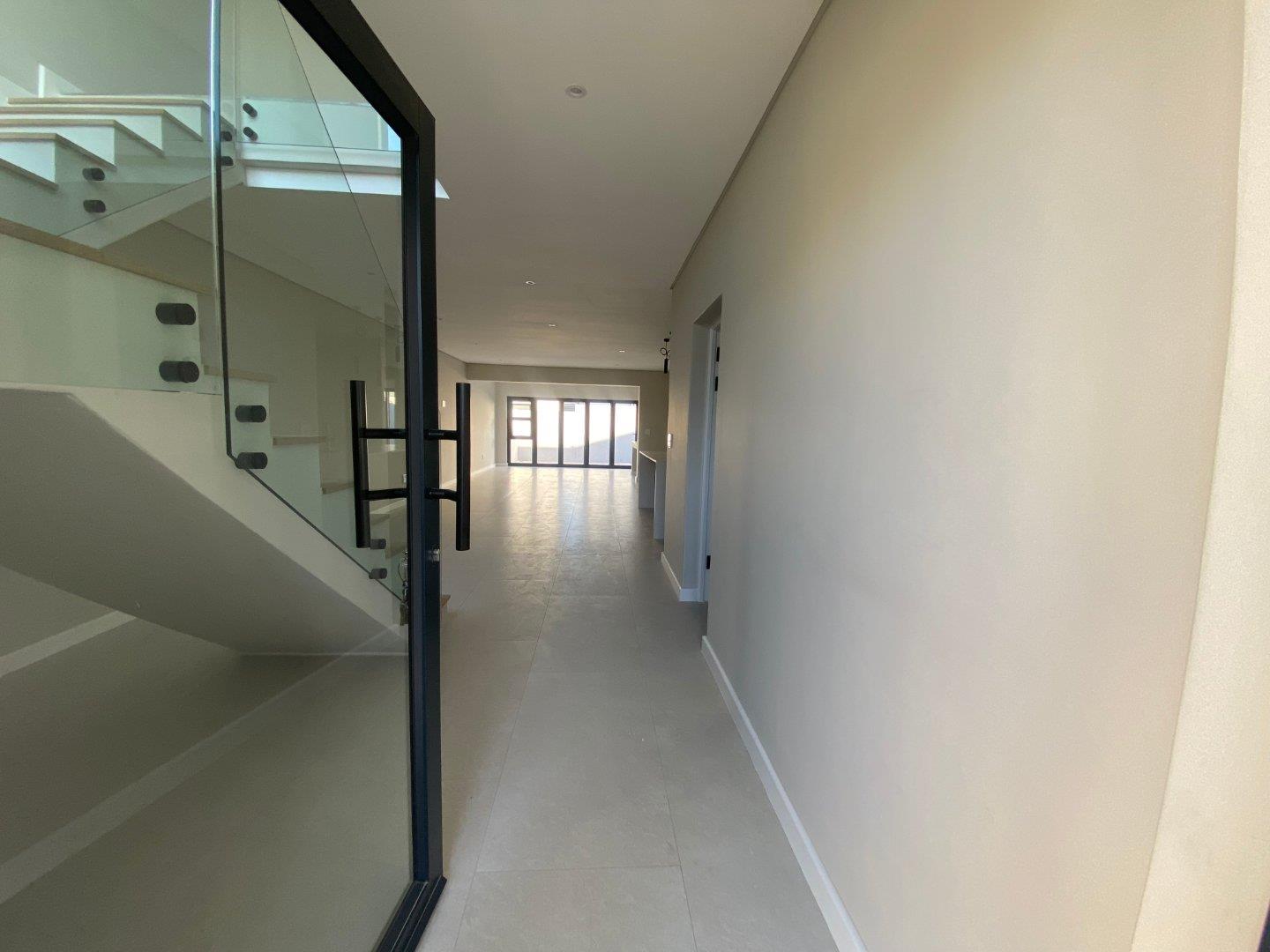 Photo of 4 Bedroom House for sale in Sandown