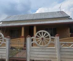 House for sale in Koffiefontein