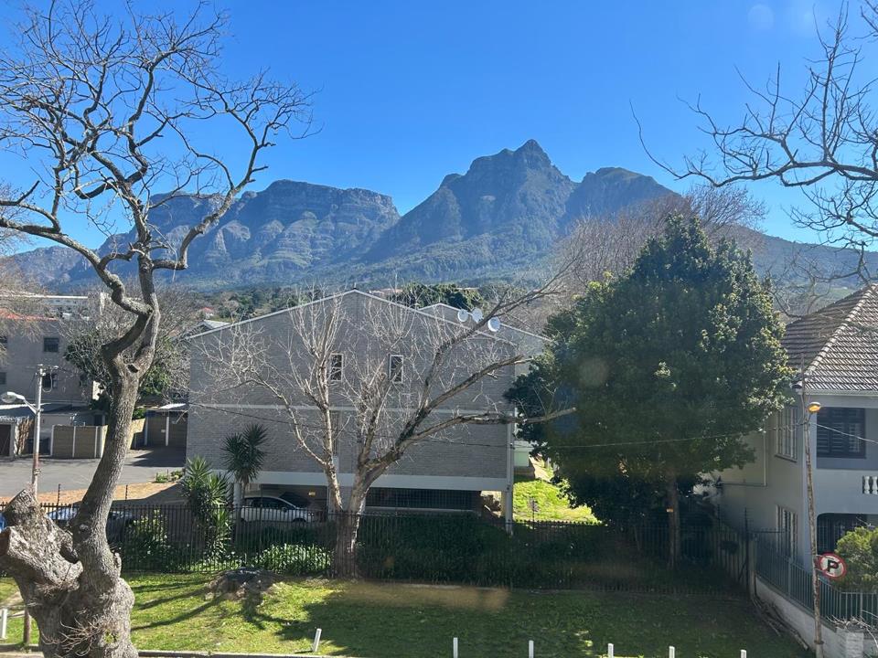 Listing number: P24-117594167, Image number: 1