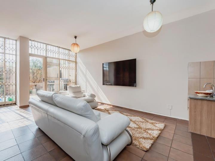 Listing number: P24-117594182, Image number: 3, Image