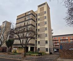 Apartment / Flat for sale in Sunnyside