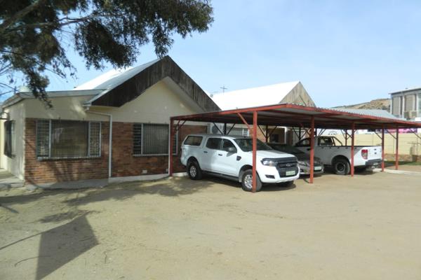 A fantastic investment opportunity in the heart of town, offering excellent visibility ...