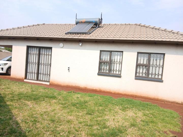 Listing number: P24-117596229, Image number: 2