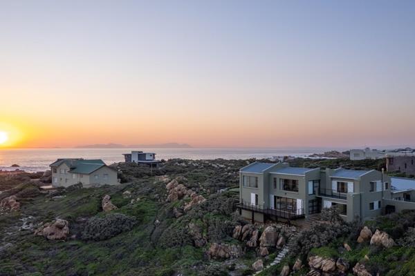 Exclusive Mandate 

This is a home that feels deeply connected to its surroundings. It ...