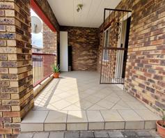 Apartment / Flat for sale in Erand Gardens