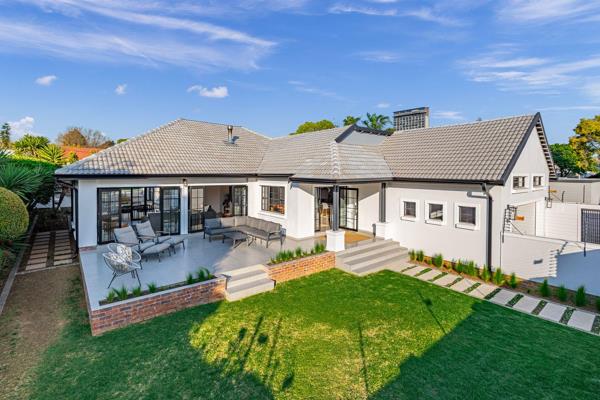 Welcome to this beautiful newly renovated home, perfectly positioned in the sought-after suburb of Dunvegan. Offering a sophisticated ...