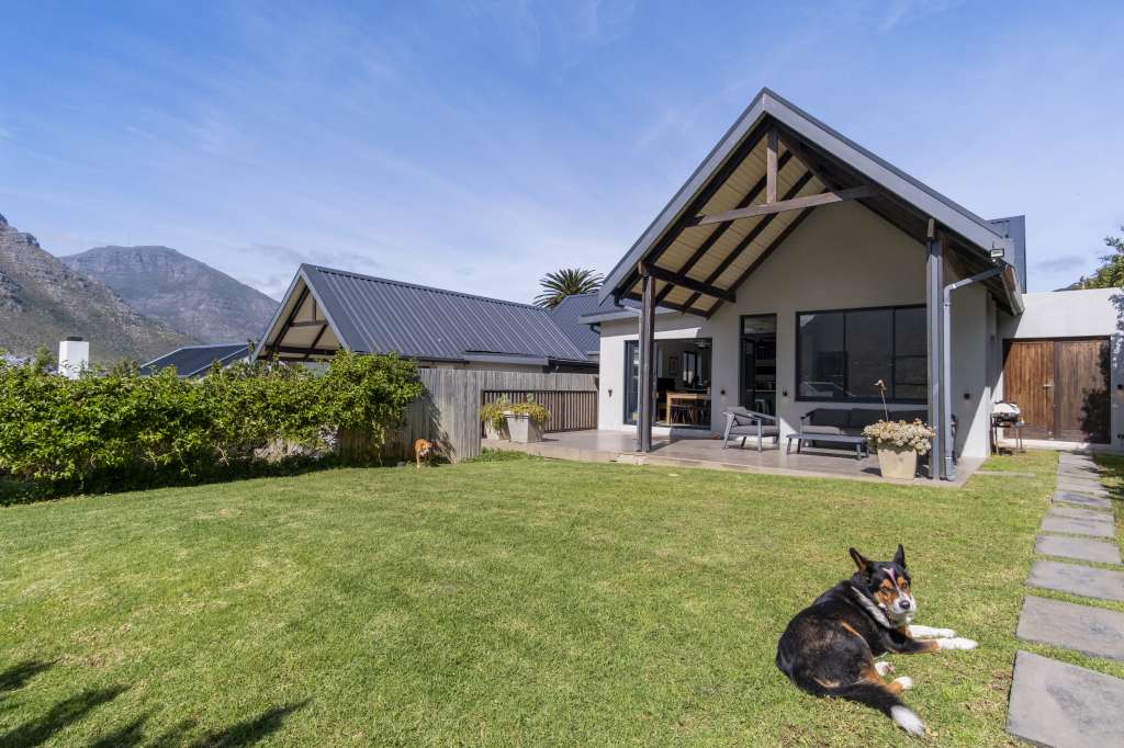 Listing number: P24-117586543, Image number: 1