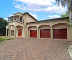 House for sale in Blue Valley Golf Estate
