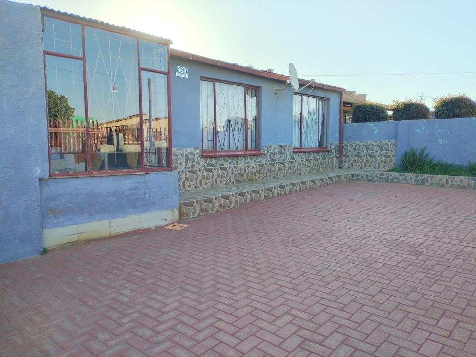 Listing number: P24-117601095, Image number: 1, Image
