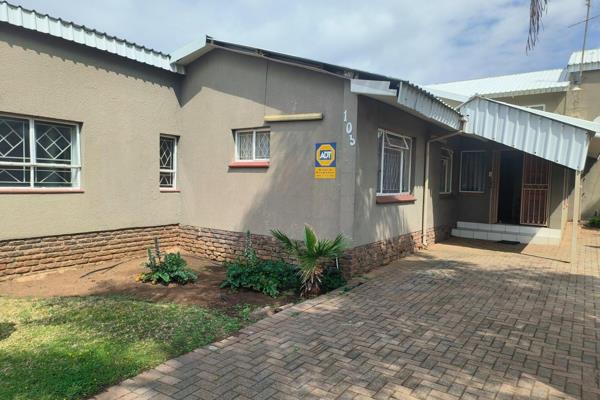 HOUSE TO LET IN LAUDIUM 
A neat and tidy home is on the market to rent. Close by to main roads and easy access to the amenities of ...