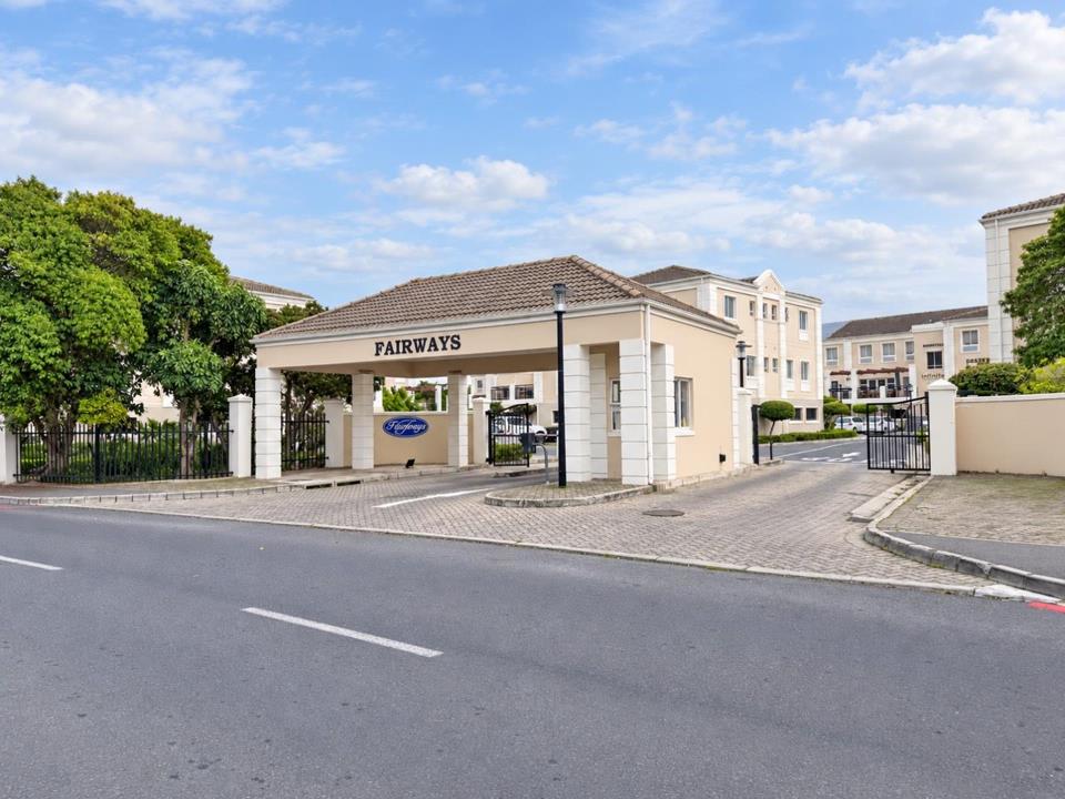 Listing number: P24-117561837, Image number: 1, Front Entrance 