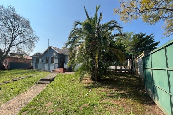 Ideally situated in the heart of Mthatha Central, this spacious commercial property offers an excellent opportunity for businesses ...