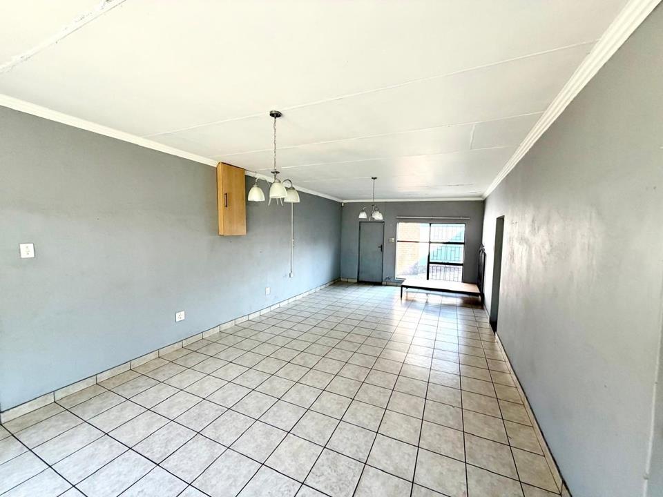 Listing number: P24-117609362, Image number: 1, Image