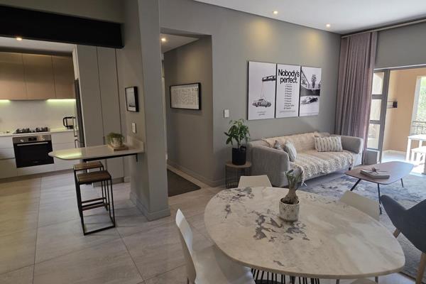 Beautifully Renovated Three-Bedroom Apartment with Leafy Views in Constantia Kloof ...