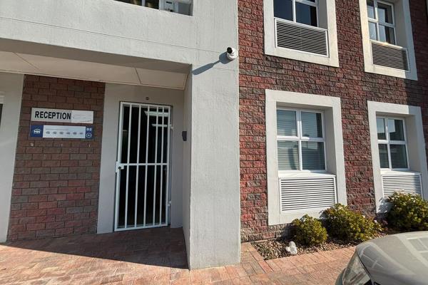 This 100m2 commercial office space to rent in Centurion Business Park, Marconi Beam ...