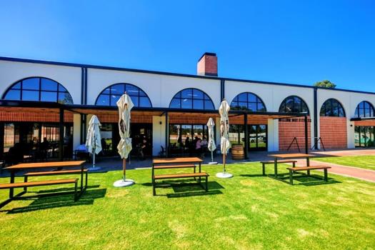 Commercial Property to rent in Stellenbosch Farms