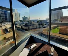 Apartment / Flat for sale in Strand South