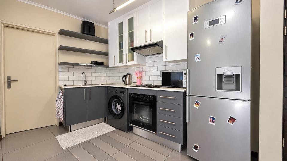 Listing number: P24-117683589, Image number: 3