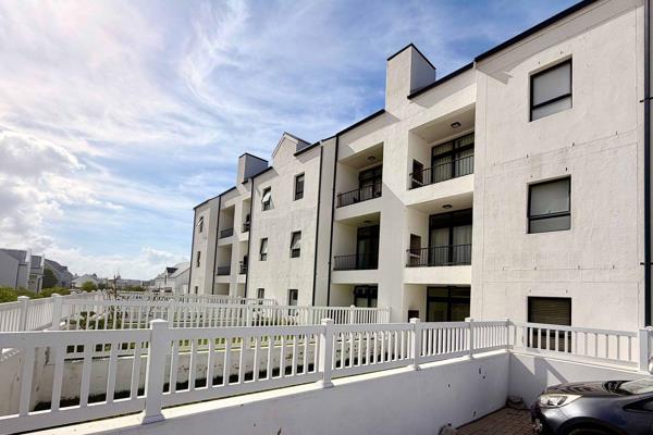 Exclusive Mandate
 
Modern Apartment with Mountain Views in Mariners Village Security ...