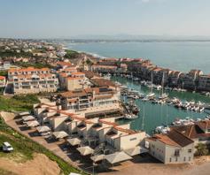 Apartment / Flat for sale in Port St Francis