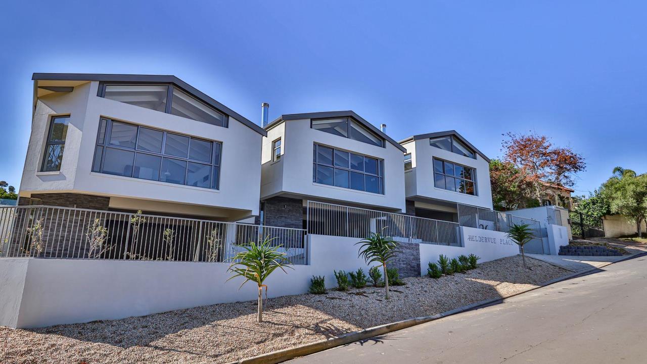 Listing number: P24-116698935, Image number: 1