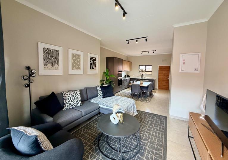 Listing number: P24-117677882, Image number: 3