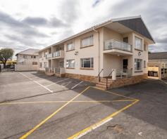 Apartment / Flat for sale in Strand South