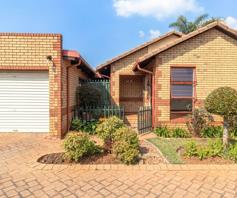 Townhouse for sale in Pierre Van Ryneveld