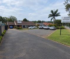 House for sale in Hayfields