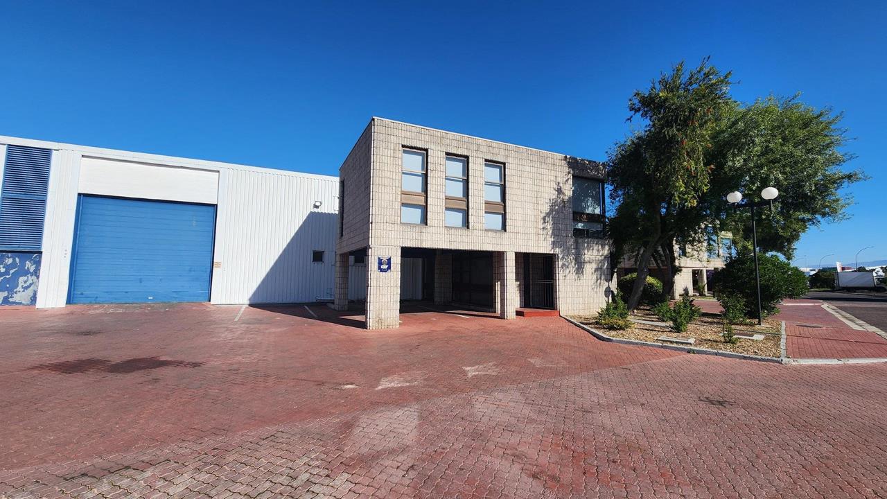 Listing number: P24-117619869, Image number: 1