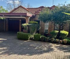 Townhouse for sale in Van Der Hoff Park