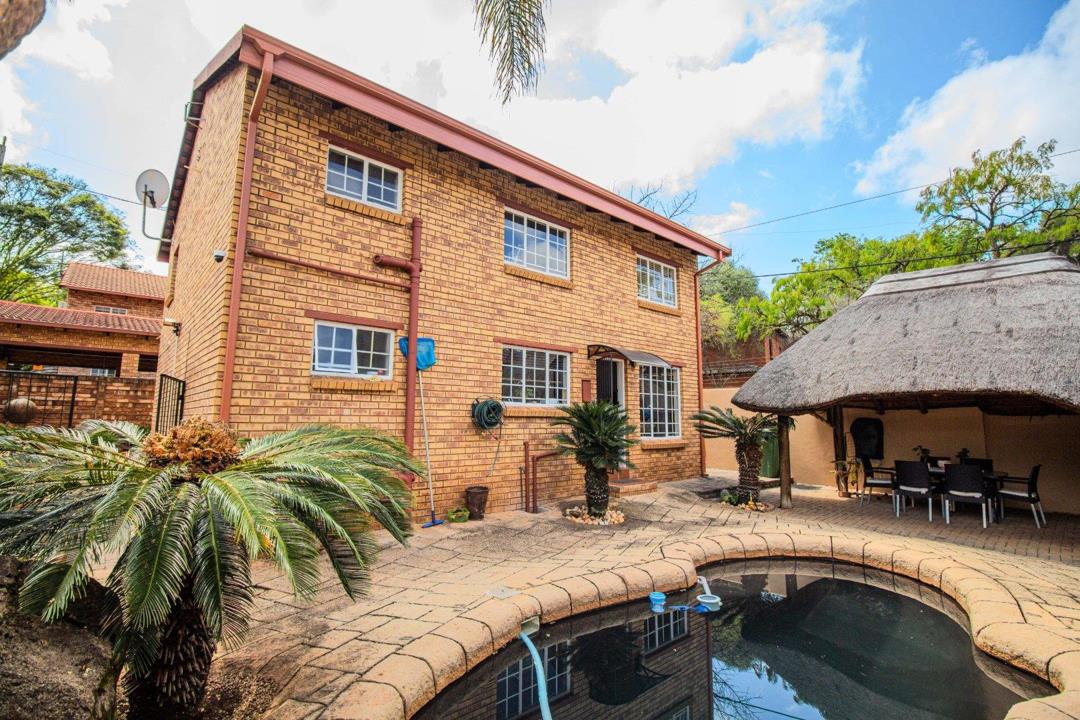 Listing number: P24-117621690, Image number: 1