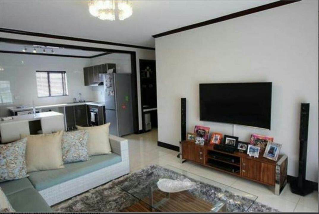 Listing number: P24-117622113, Image number: 1