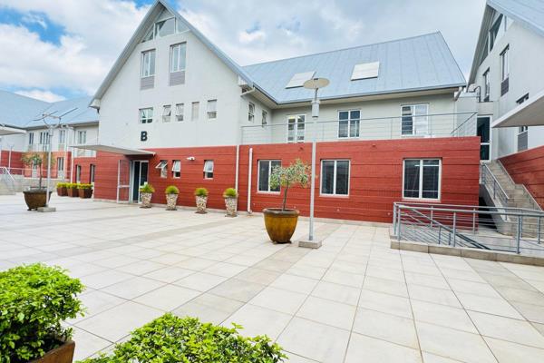 FULLY FITTED/ READY FOR OCCUPATION 

A modern upgraded office park The Village ...